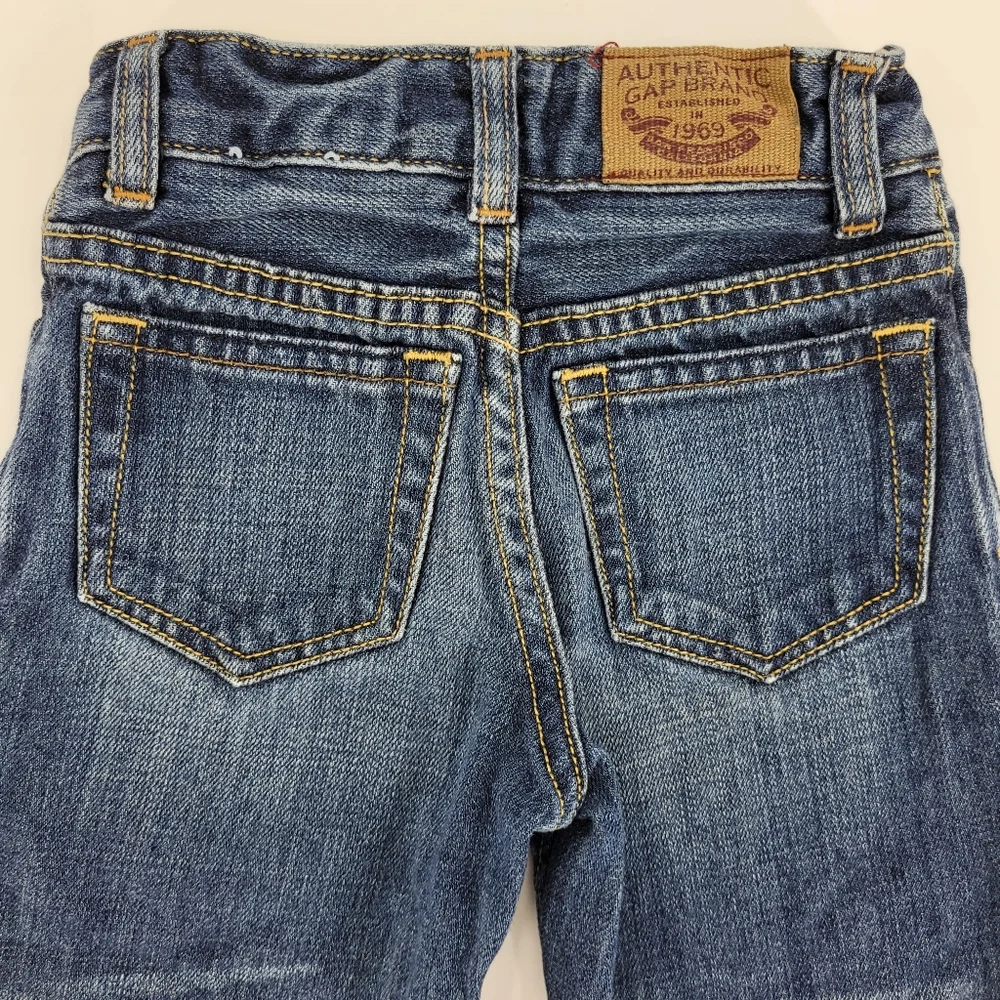 Gap Baby Toddler Jeans Size 2T Distressed Loose Fit Denim Adjustable Waist